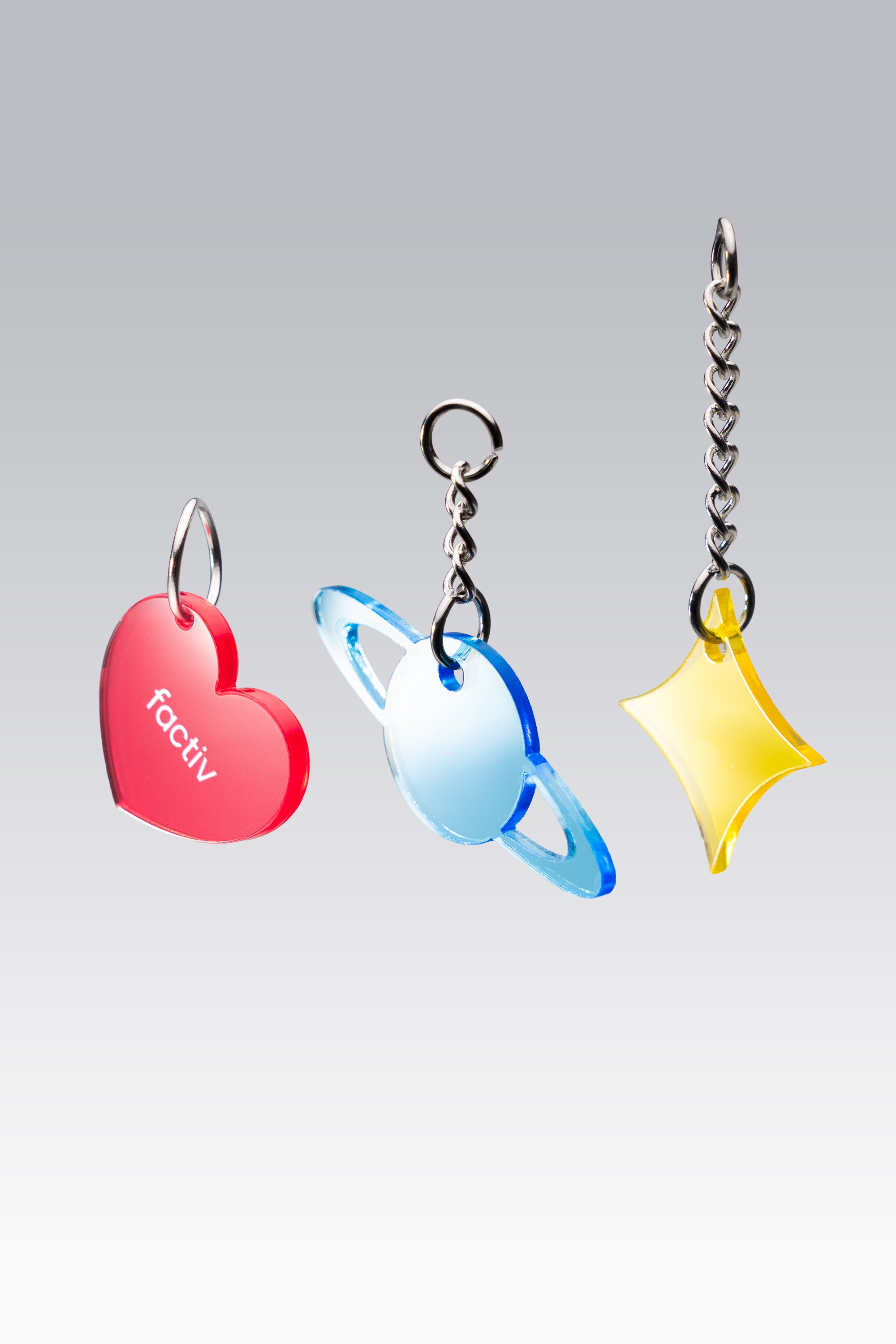 SwapOn™ Heartbreak Planet 吊飾牌