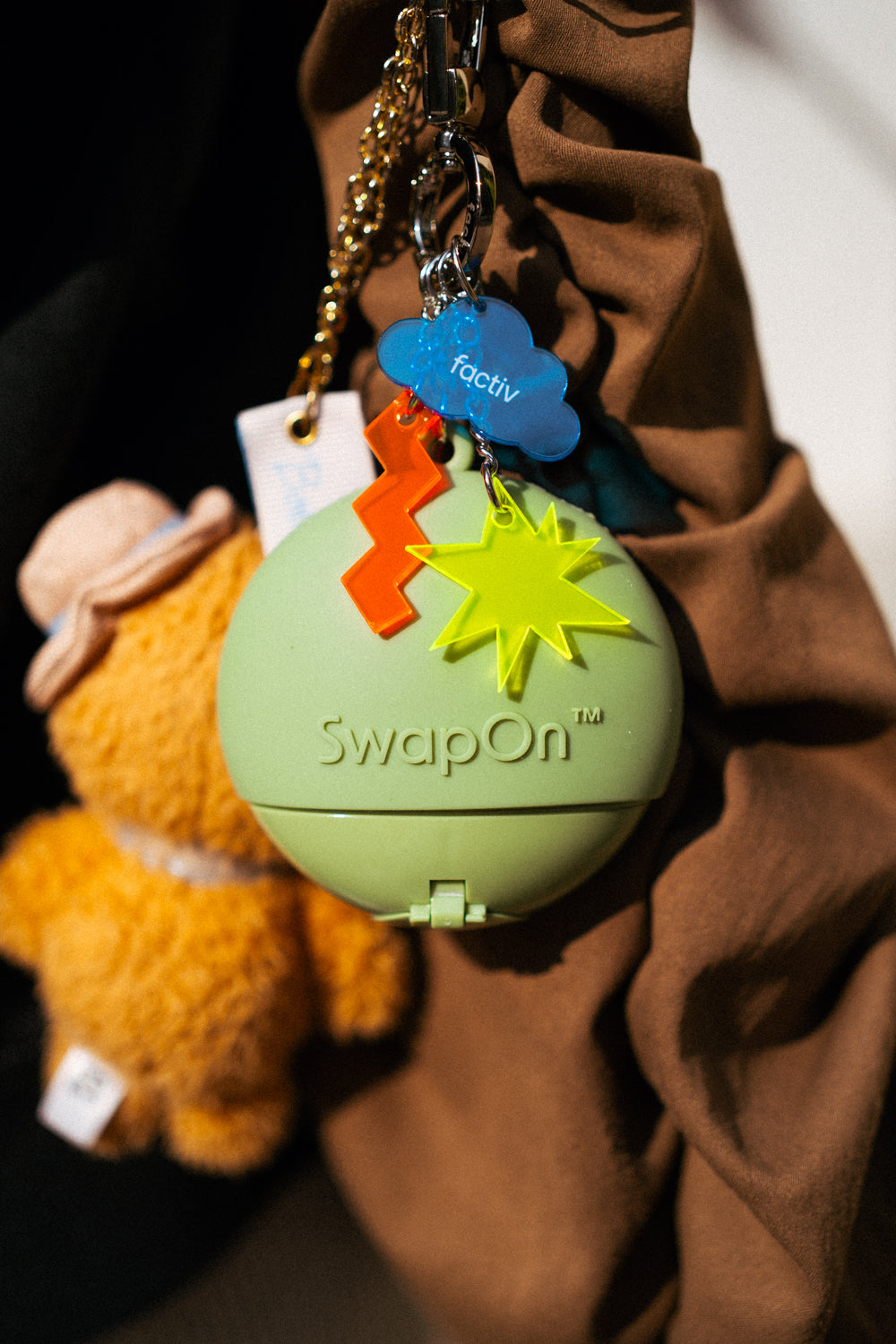 SwapOn™ On Cloud Nine 吊飾牌